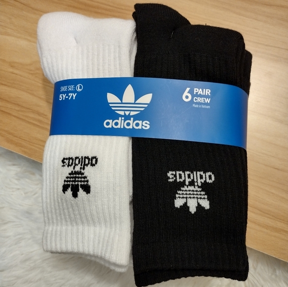 Adidas Kids Black/White Pairs Crew Socks 5Y-7Y New - Picture 2 of 5